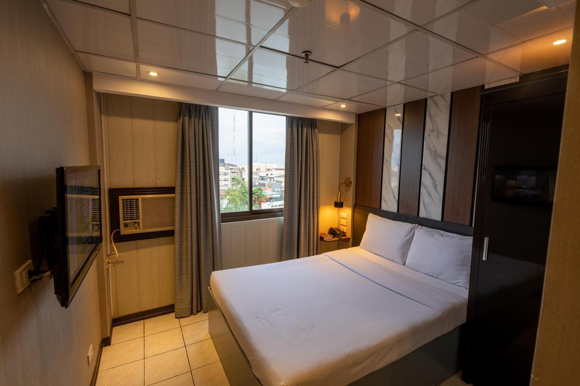 Star Plaza Hotel Dagupan City Dış mekan fotoğraf