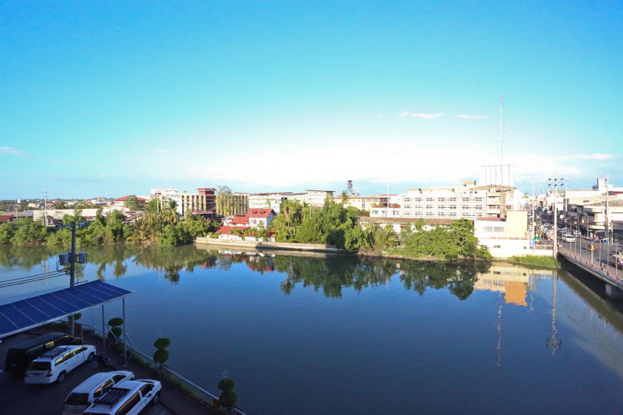 Star Plaza Hotel Dagupan City Dış mekan fotoğraf