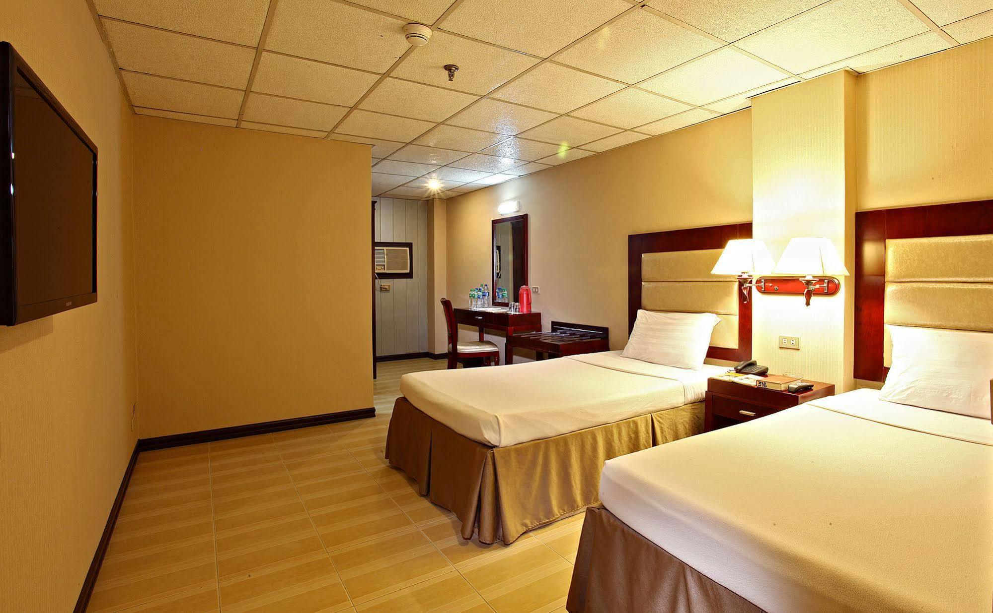 Star Plaza Hotel Dagupan City Dış mekan fotoğraf